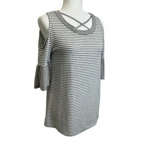 Fantastic Fawn Shirt Women’s sz. SMALL Stripes White Gray Off the Shoulder Top